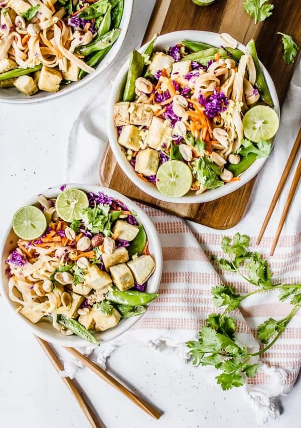 20 minute Sriracha Peanut Pad Thai