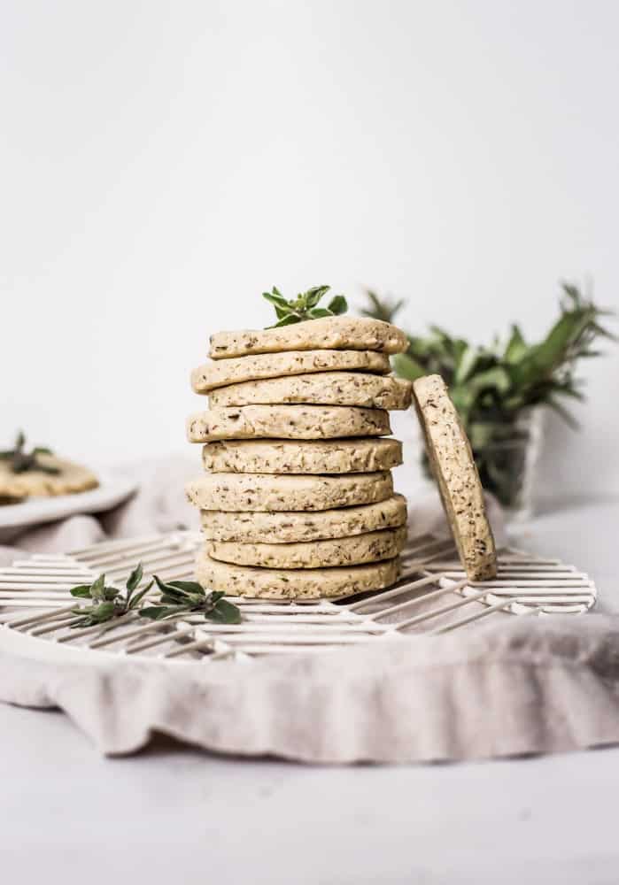 savory herb shortbread biscuits