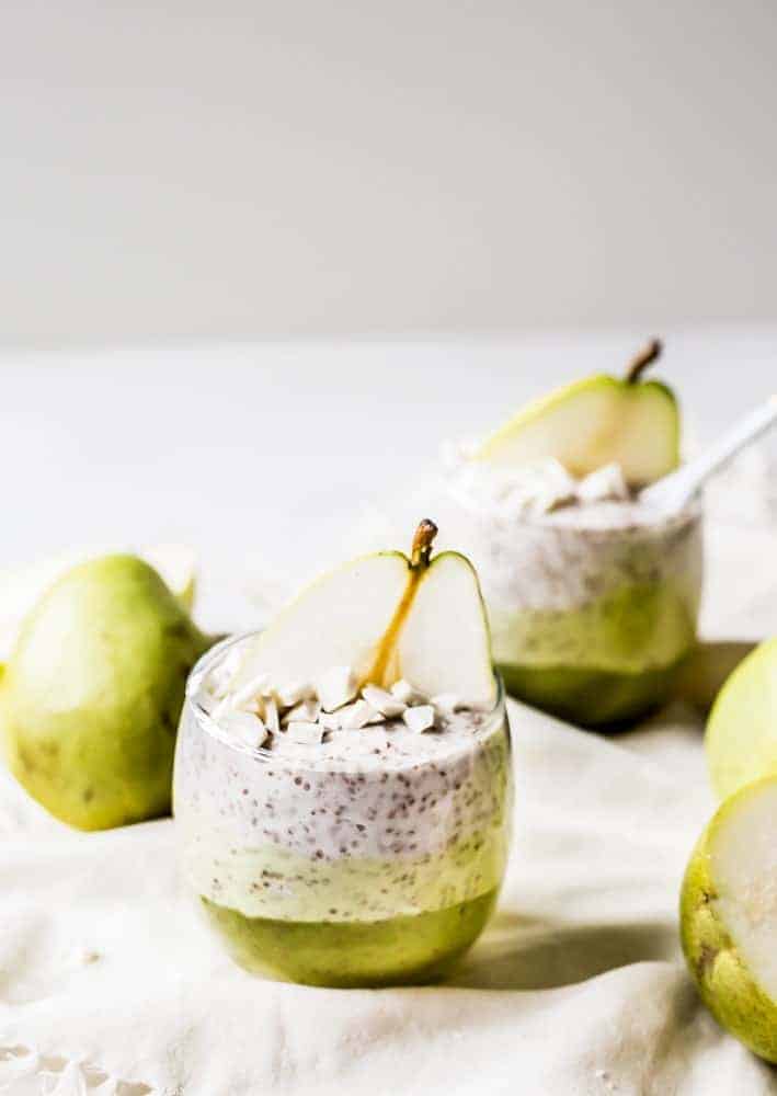 white chocolate pear chia pudding