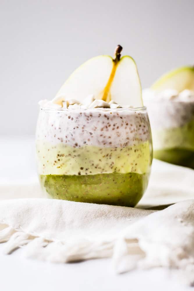 white chocolate pear chia pudding