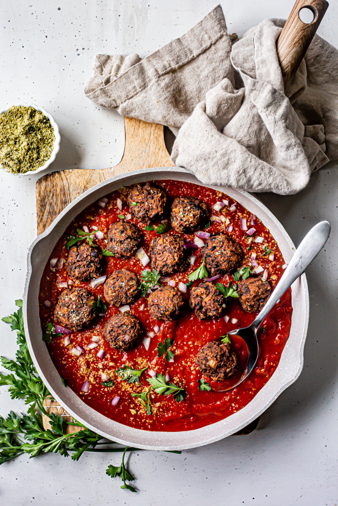 vegan Italian meatballs