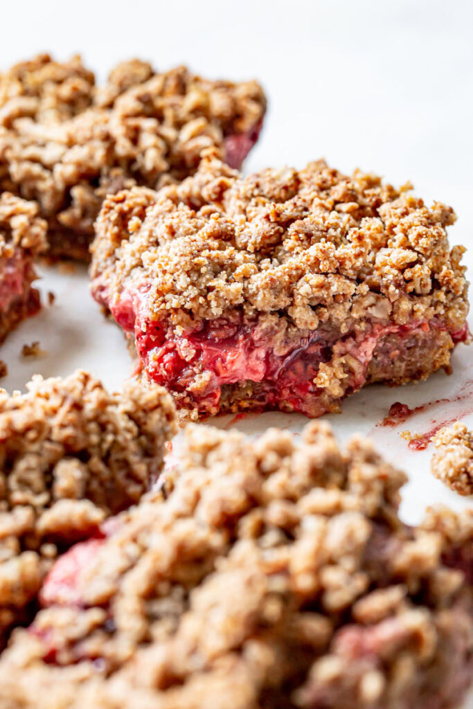 berry crumb bar recipes
