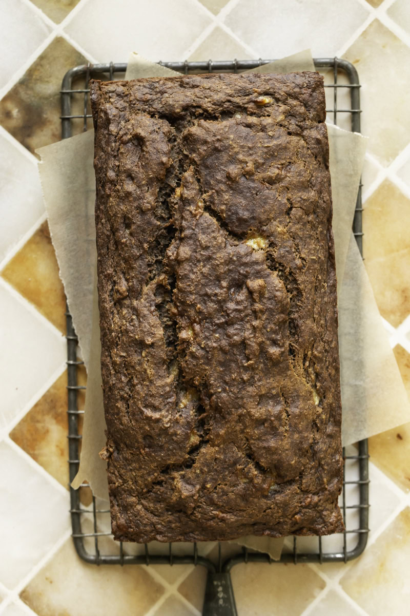 whole banana bread loaf